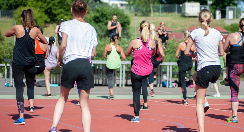zumba-4333580_1920 (1)